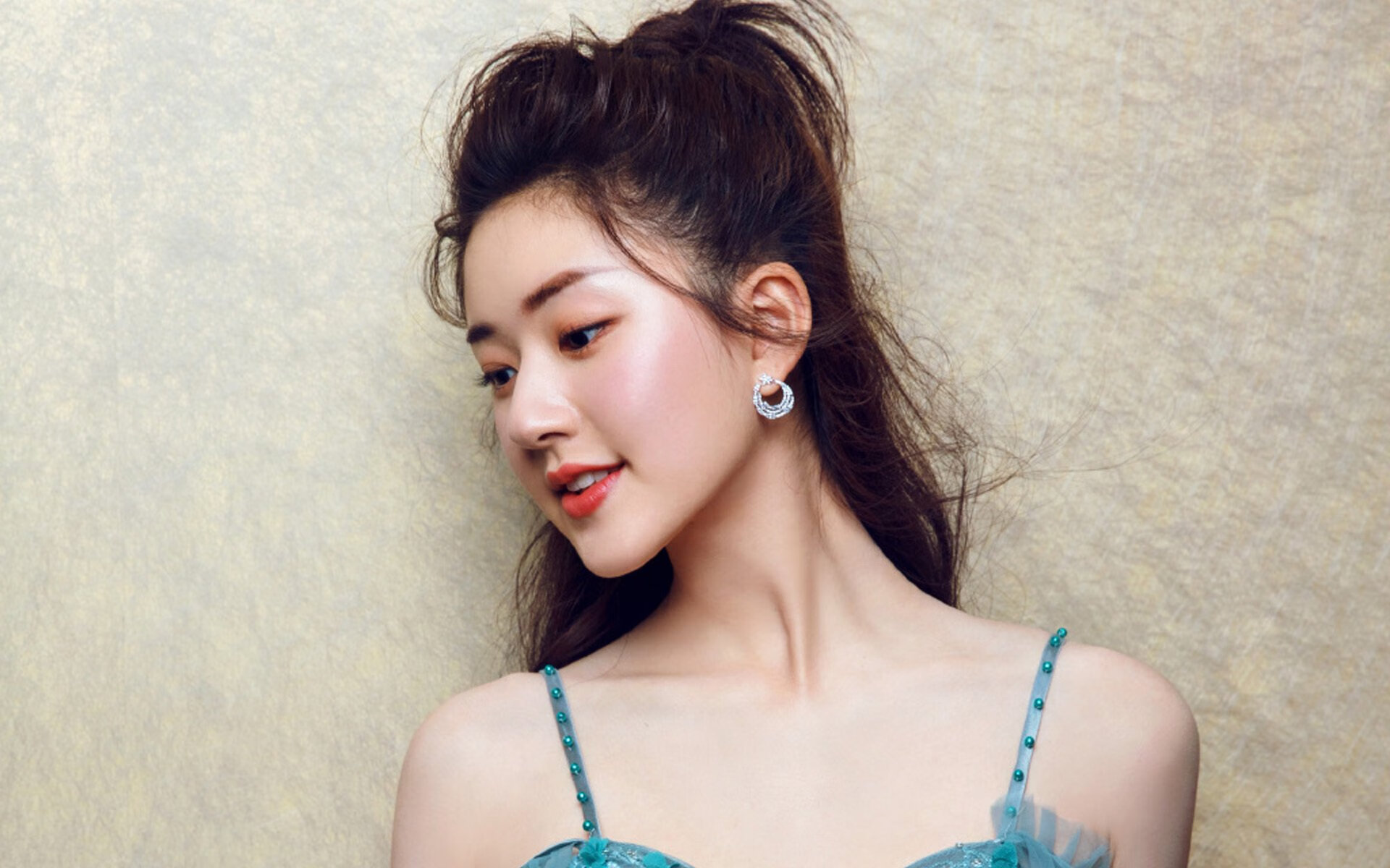 洪都拉斯对阵乌克兰,若日尼奥全程高能输出,演绎现代中场控制论