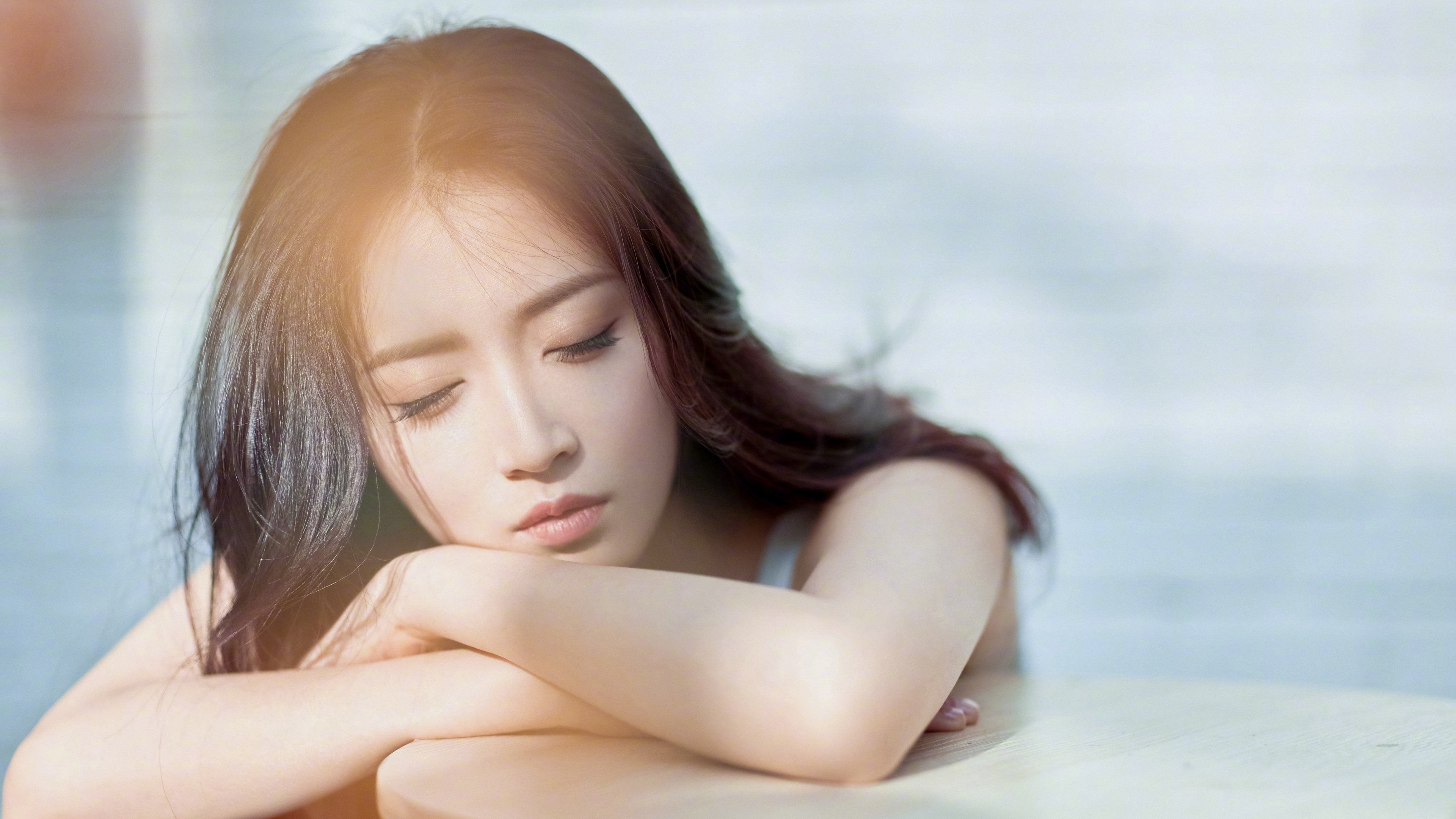 足球的双重盛宴,德甲争冠白热化,乌拉圭压哨绝杀阿尔及利亚