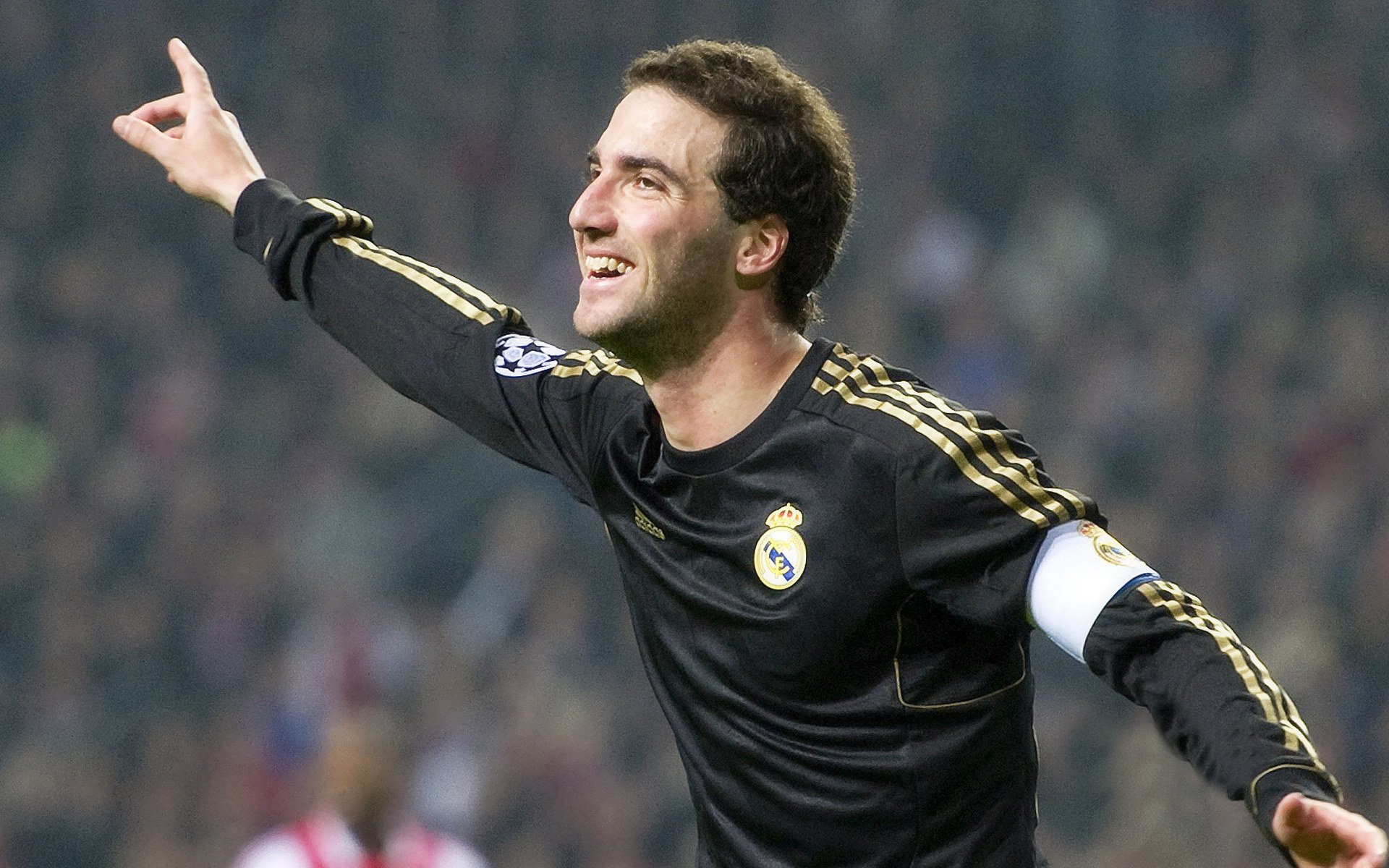 法比尼奥赛后评分拉满,马德里竞技高效速胜卡塔尔