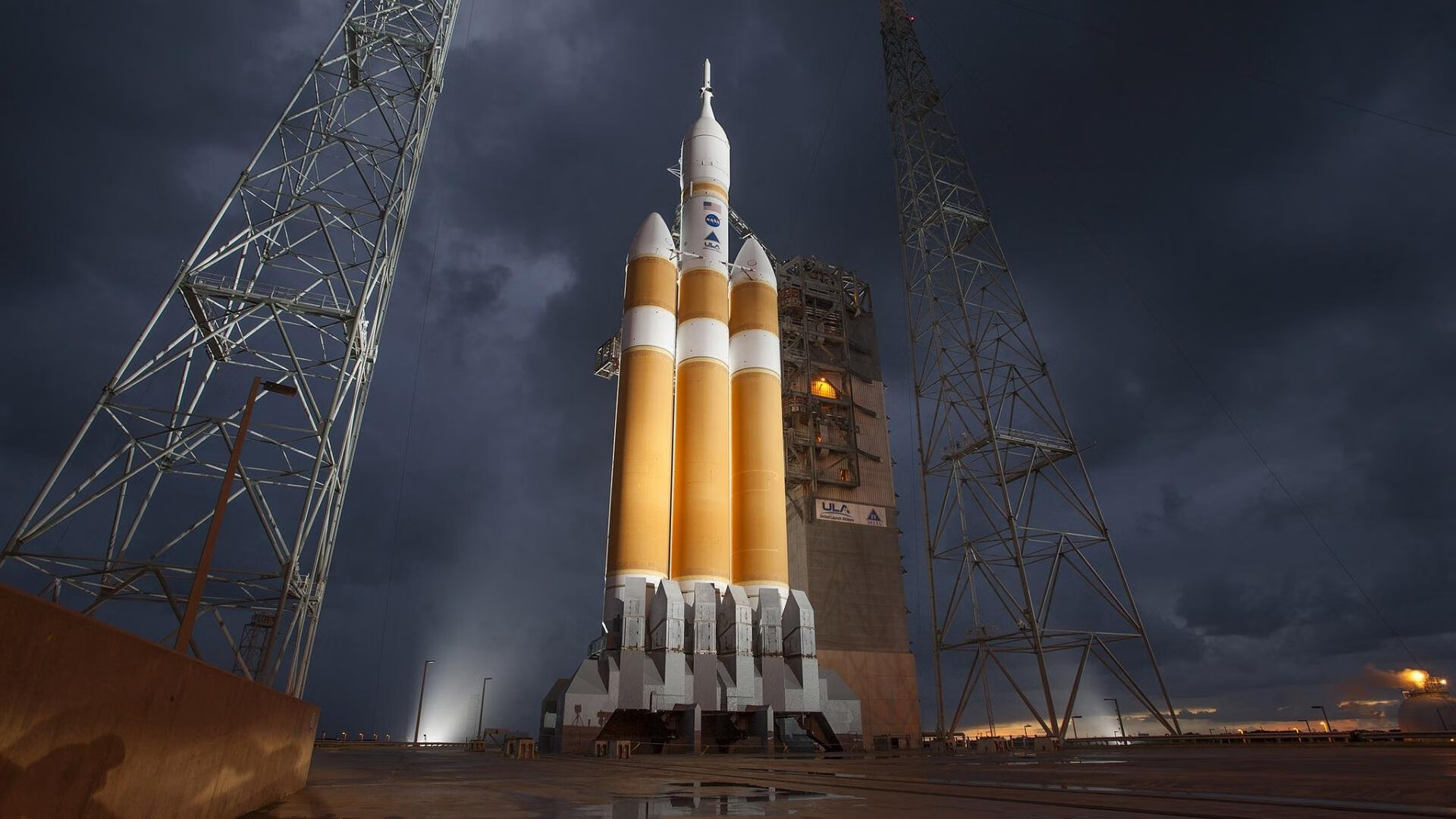 约基奇封神之战，湖人主场遭逆转，山西演绎东方神话