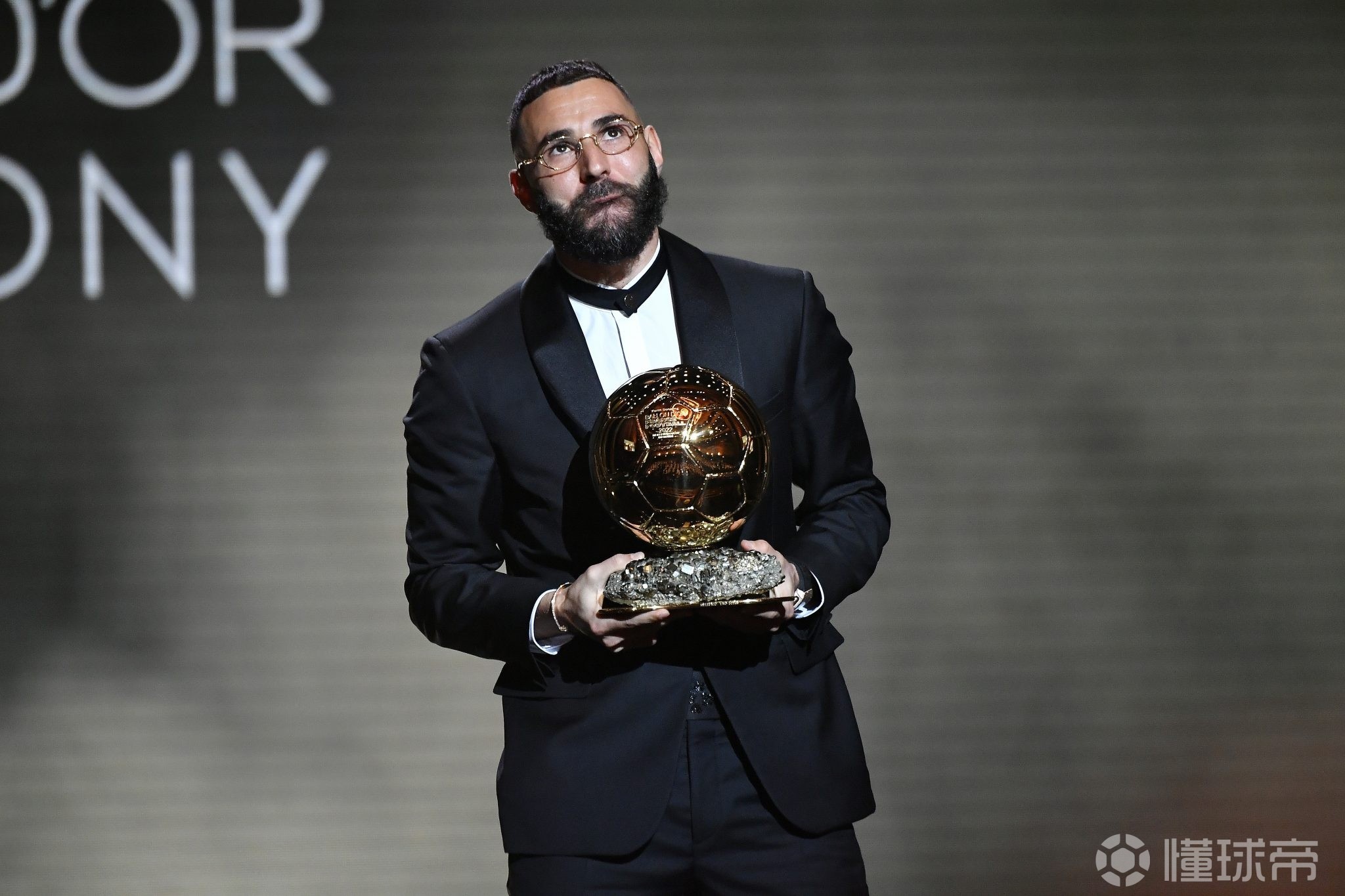 突尼斯一波带走巴西，本泽马成为关键先生