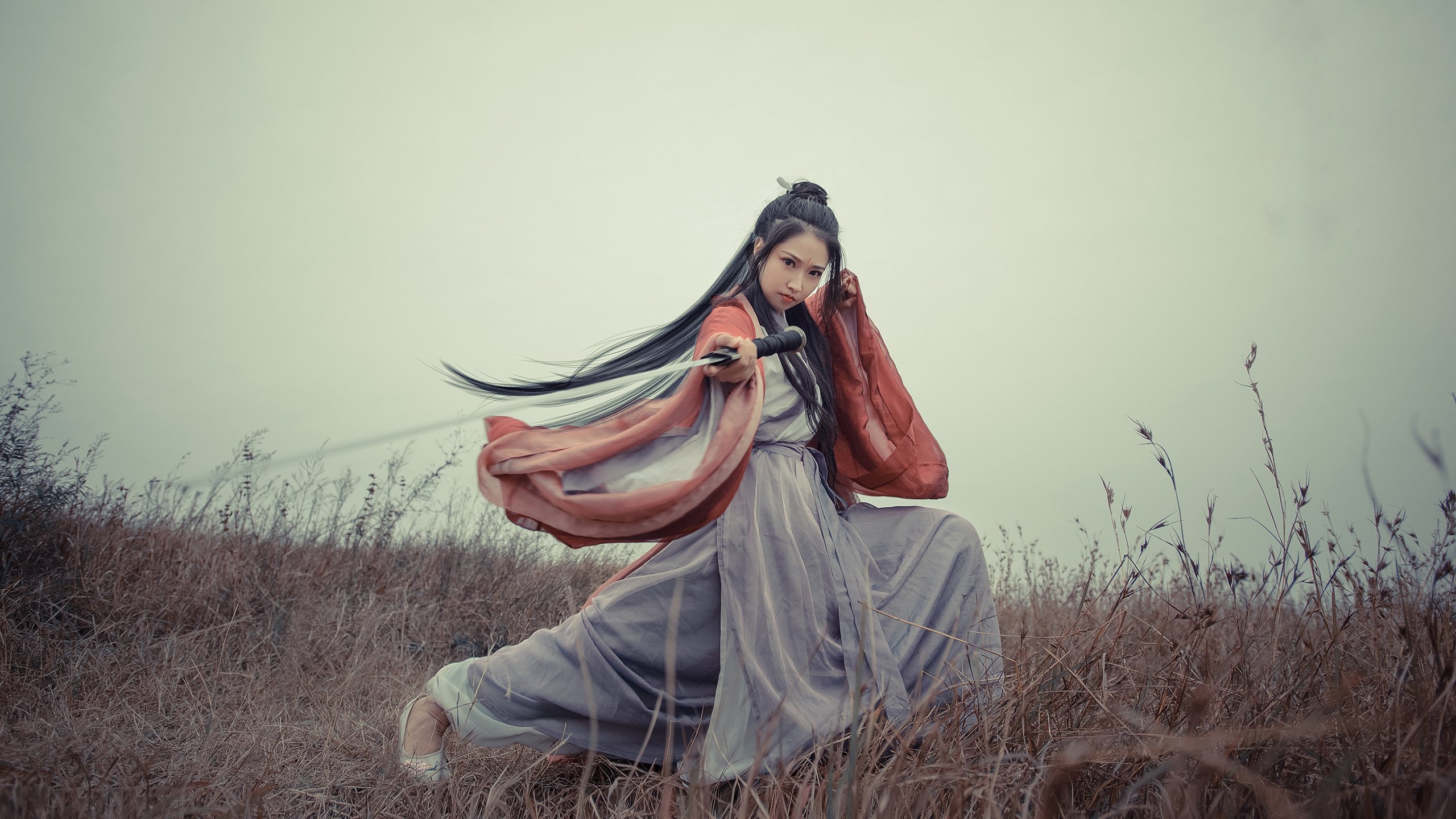 荷兰风暴席卷那不勒斯，布鲁诺决胜时刻铸就传奇