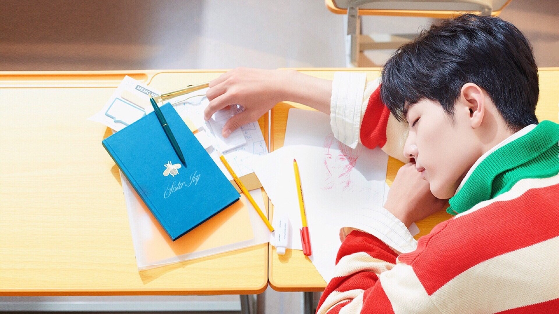 欧冠决赛之夜,奥纳纳的节奏大师表演,引领全队走向荣耀